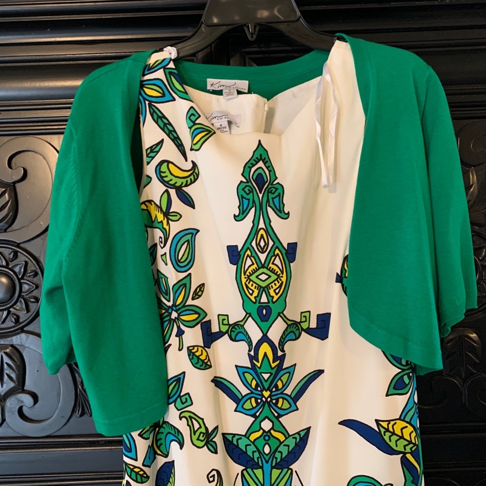 Dress - Picture 2 of 2